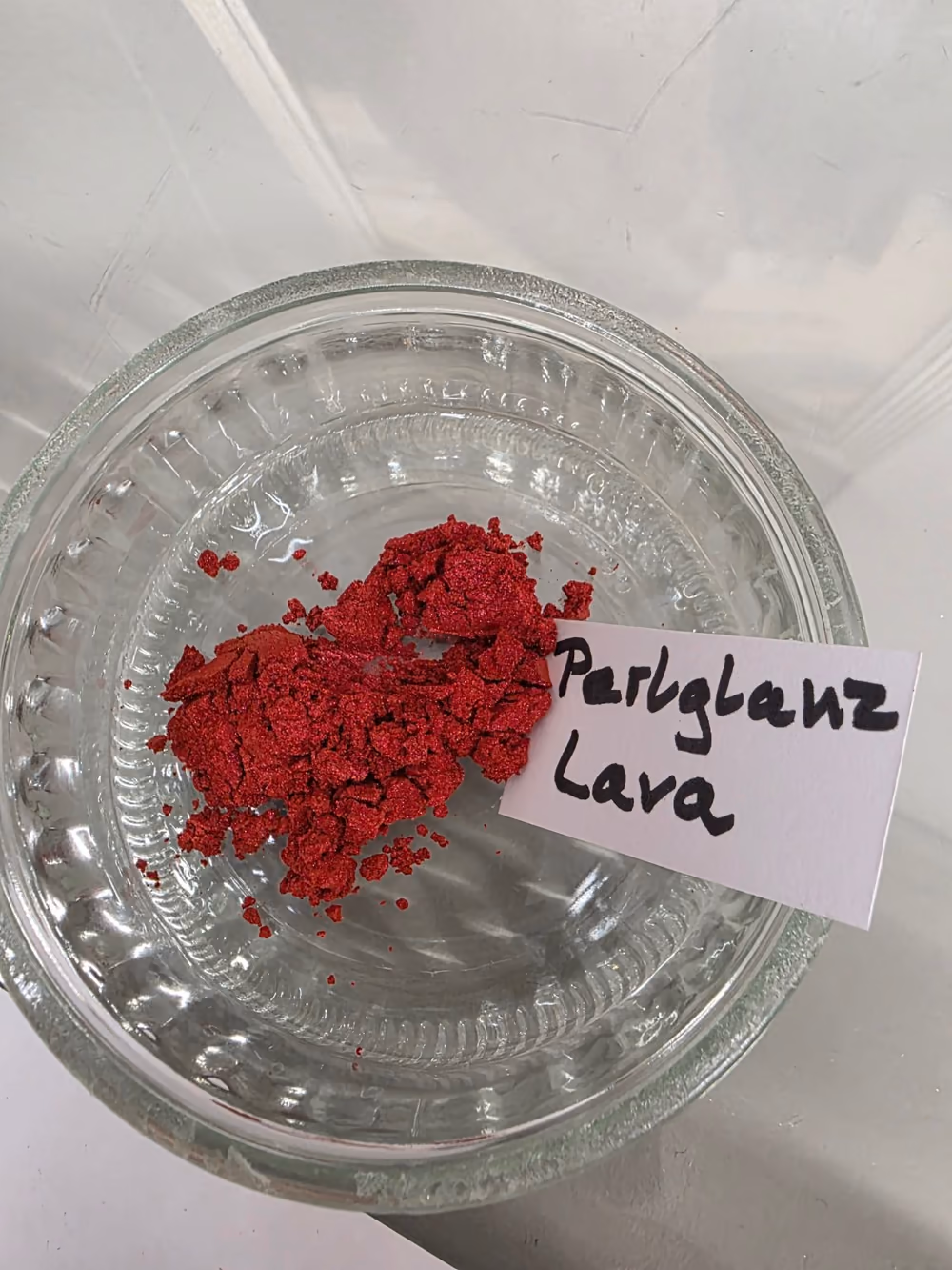 Perlglanz Lava red als schimmerndes Pigment